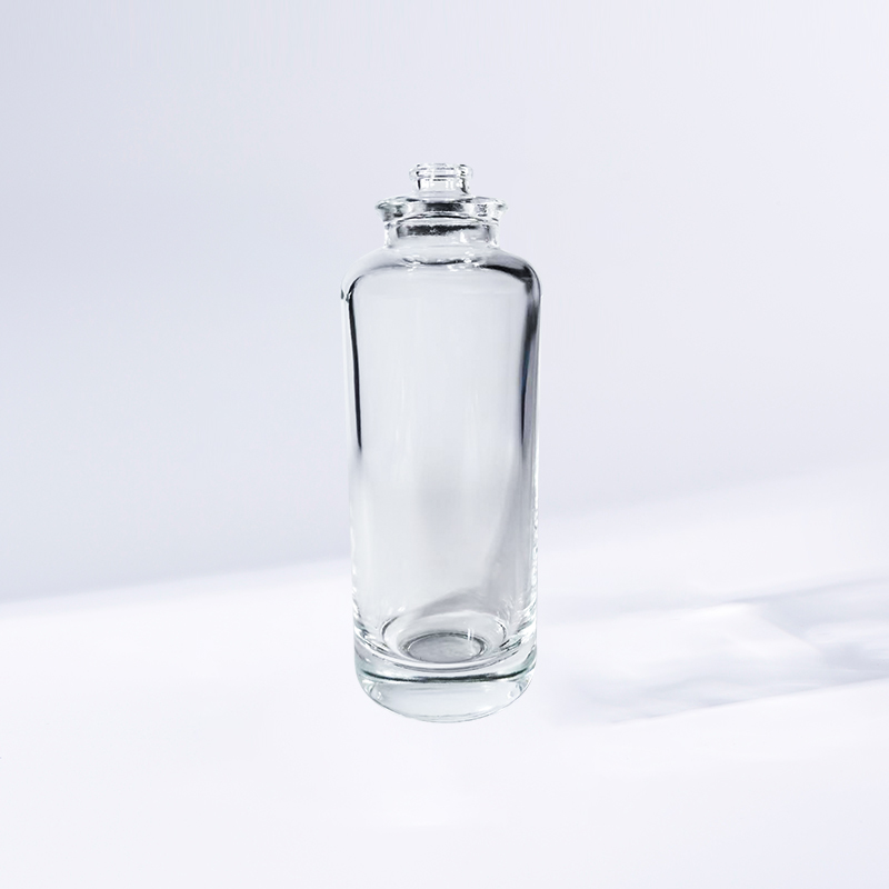 J3665 parfüm şişesi 207ml